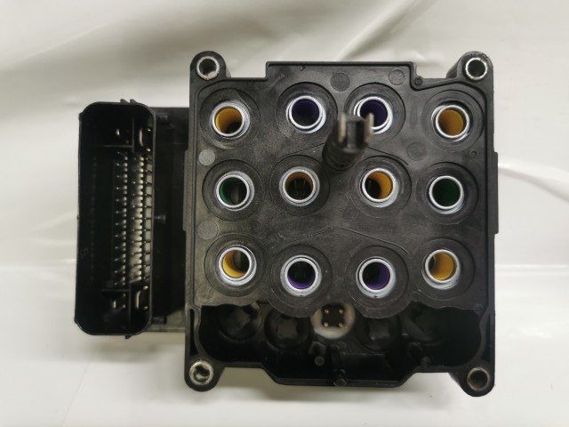 Opel Astra J 2009-2015 ABS elektronika 13440100, 10.0212-0969.4, 10.0961-4547.3, 28.5612-8304.3, 10.0622-3472.1  KI-BE SZERELÉST IS VÁLLALUNK!