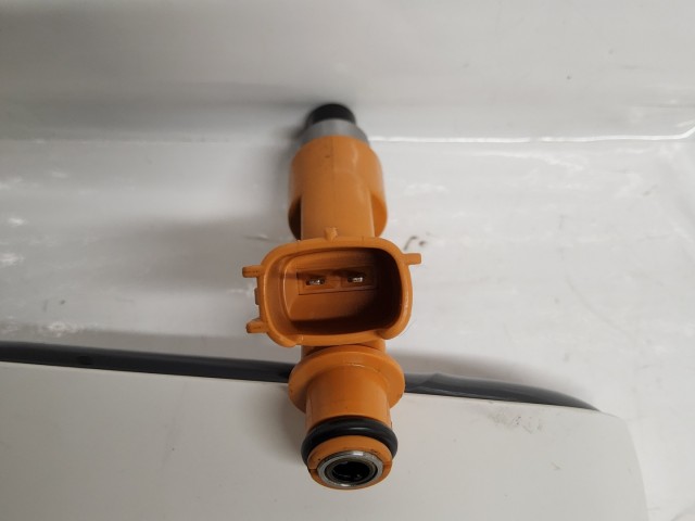 Suzuki Swift III. 2005-2010 Injektor Használt 008082218