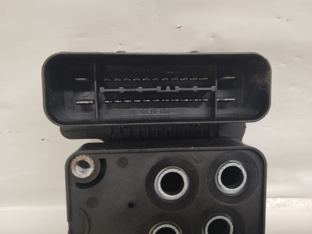 Suzuki Wagon R+ 2004-2010 ABS Elektronika 2004-2010 84E0BE2WD, 06.2102-0114.4, 06.2109-0148.3  KI-BE SZERELÉST IS VÁLLALUNK!