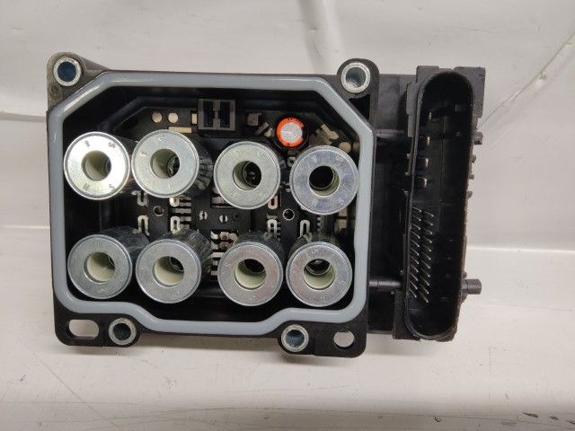 Renault Clio III. 2007-2014 ABS Elektronika 8200334969, 0265231516, 0265800411  KI-BE SZERELÉST IS VÁLLALUNK!