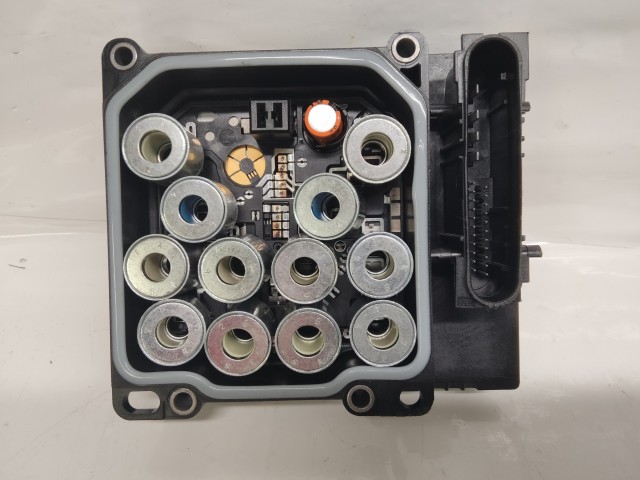 Nissan Qashqai 2007-2013 ABS elektronika  47660BR00C, 0265251854, 0265951743  KI-BE SZERELÉST IS VÁLLALUNK