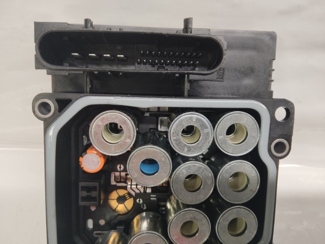 Nissan Qashqai 2007-2013 ABS elektronika  47660BR00C, 0265251854, 0265951743  KI-BE SZERELÉST IS VÁLLALUNK