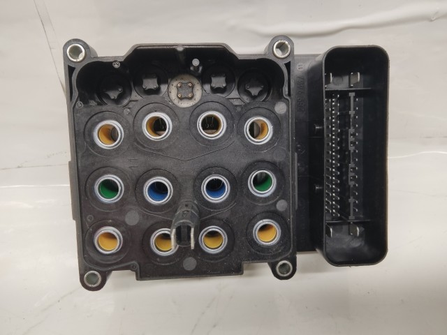 Mitsubishi ASX 2010.-  Abs elektronika 06.2109-5714.3, 06.2613-3601.1, 28.5611-6700.3, 4670A298, 06.2102-1530.4  KI-BE SZERELÉST IS VÁLLALUNK! 