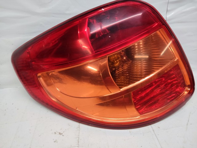 Suzuki SX4 2007-2010 Bal hátsó lámpa 220-16684